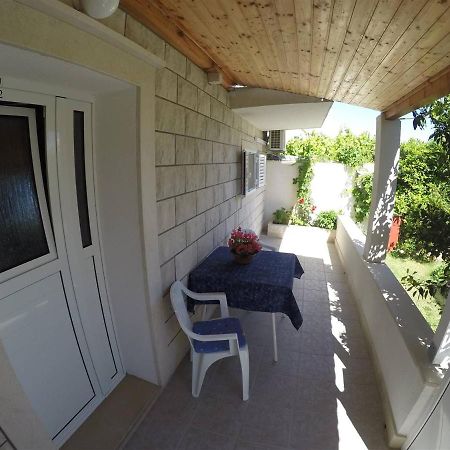Apartmani Tanja Bol Exterior foto
