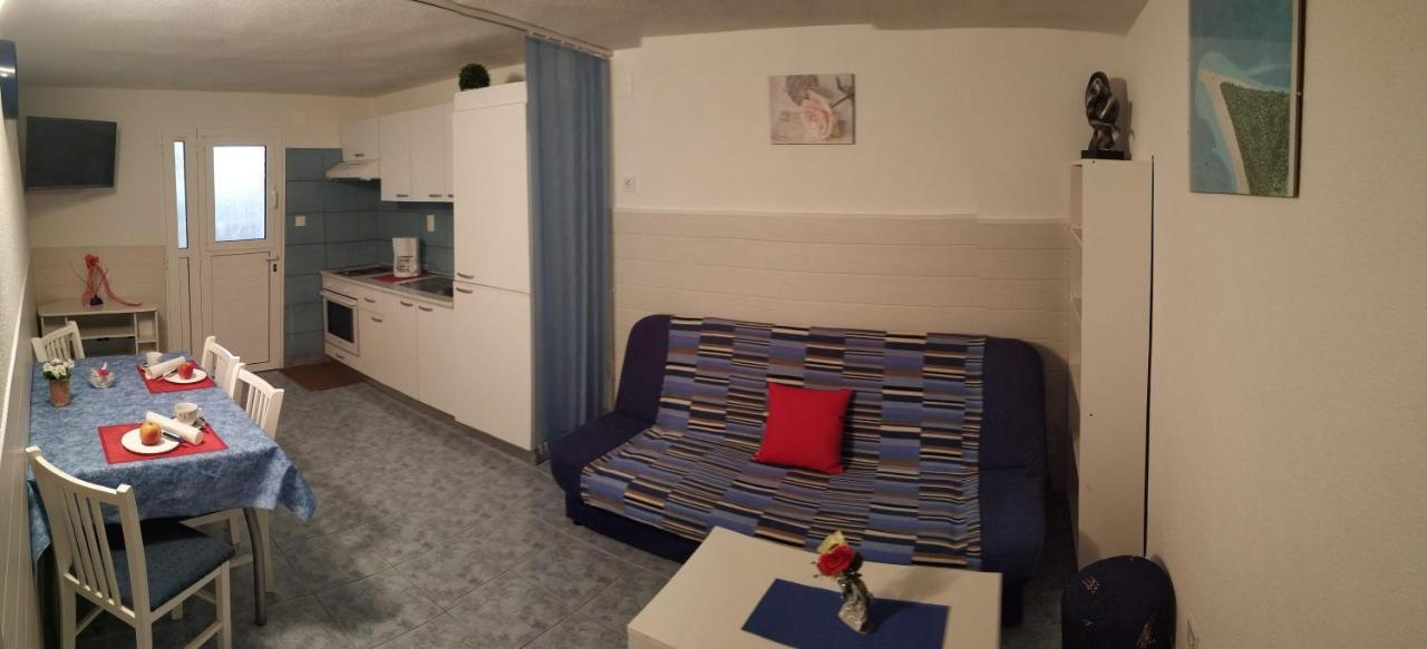 Apartmani Tanja Bol Exterior foto